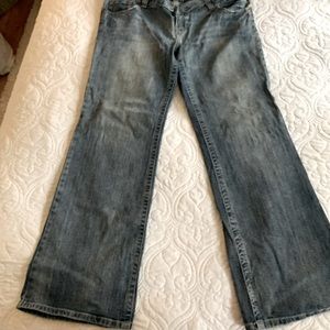 American Eagle faded older Boyfriend Jeans